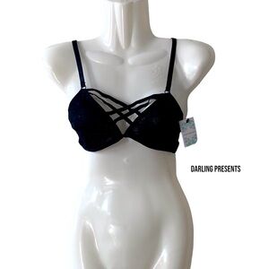 Anemone Lace Cage Front Bra Women Color Black Size S